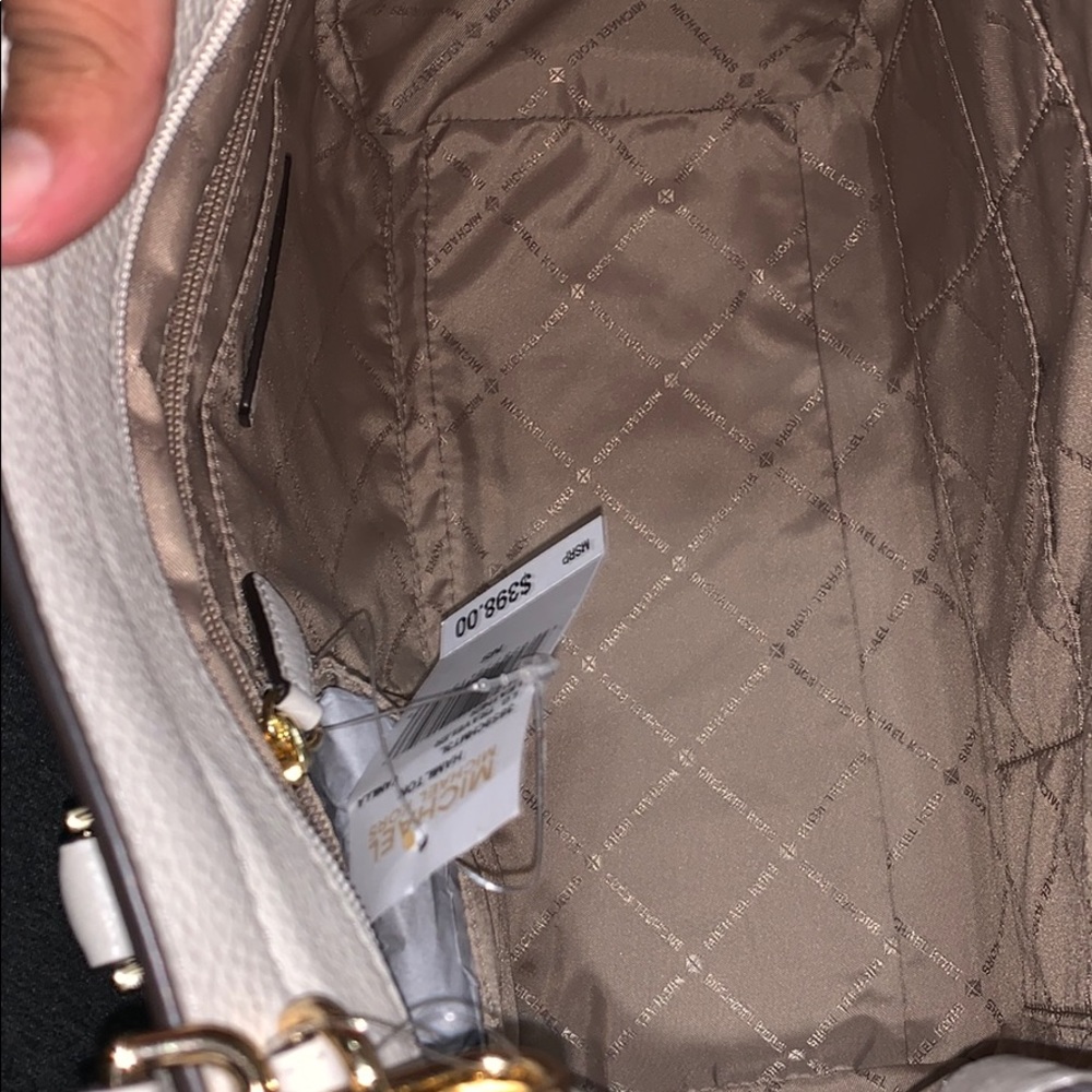 Michael Kors Bag - Picture 4 of 6